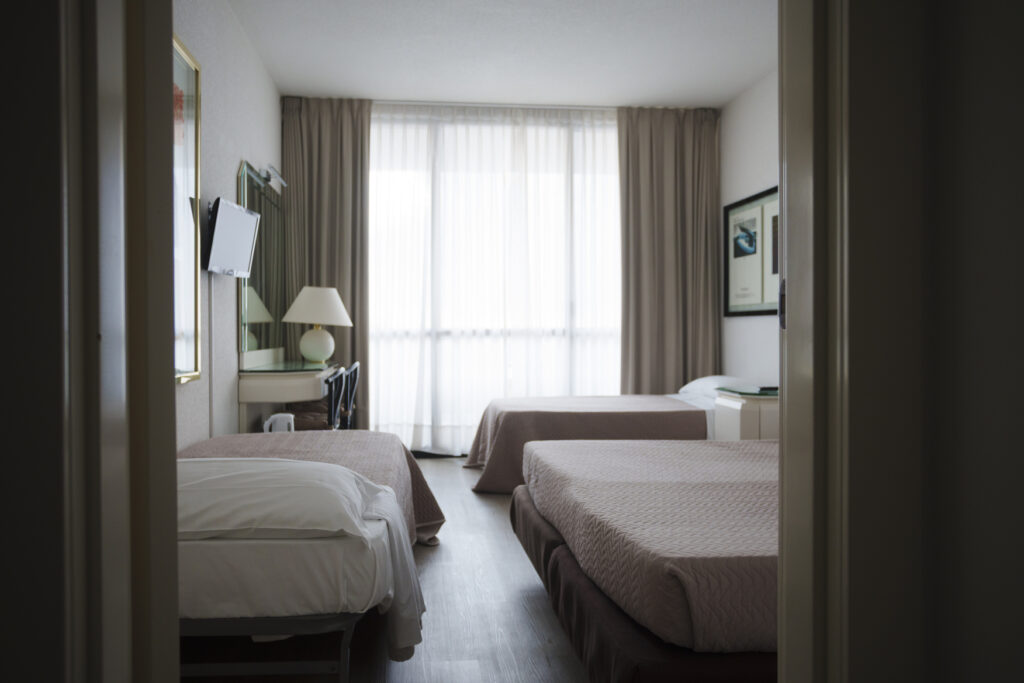 Standard Quadrupla (7)